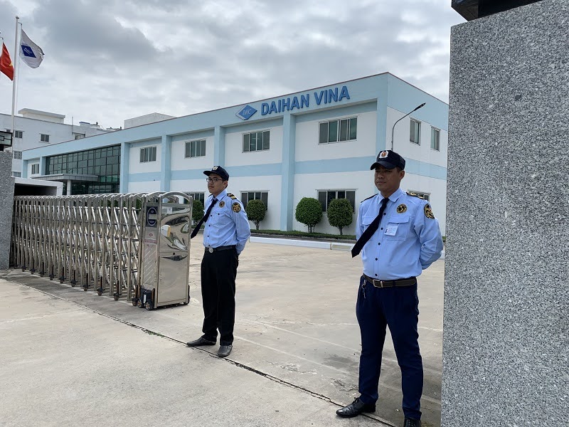 Bảo Vệ Đất Việt cung cấp dịch vụ bảo vệ tòa nhà chuyên nghiệp, 24/7