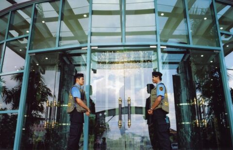 Dịch vụ bảo vệ tòa nhà toàn diện - Bảo Vệ Đất Việt