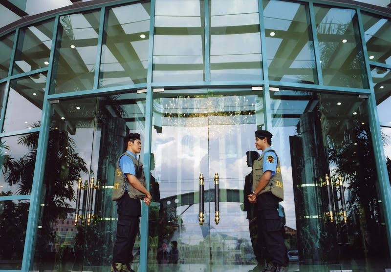 Dịch vụ bảo vệ tòa nhà toàn diện - Bảo Vệ Đất Việt