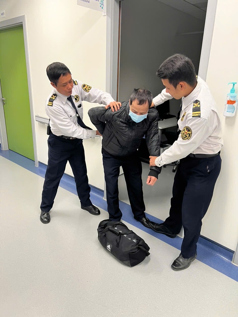 Đội ngũ nhân viên công ty bảo vệ Đất Việt tập huấn xử lý tình huống