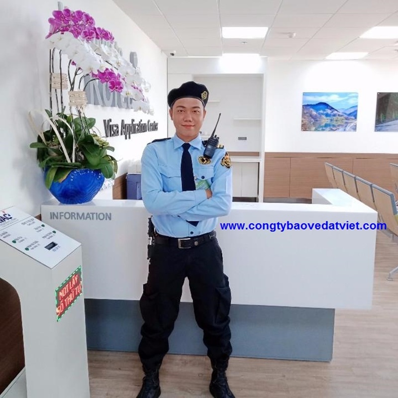 nhân viên công ty dịch vụ bảo vệ đất việt kiểm soát an ninh toàn diện nhân viên công ty dịch vụ bảo vệ đất việt kiểm soát an ninh toàn diện