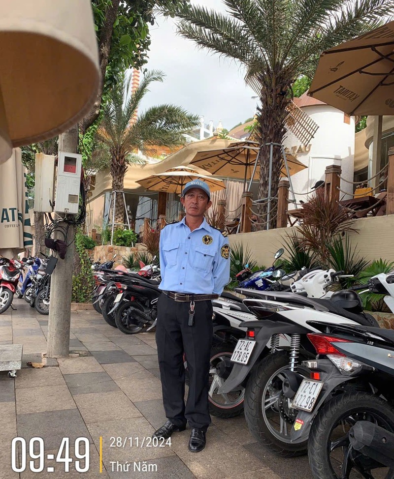 Thuê bảo vệ cửa hàng tại Đất Việt là giải pháp tối ưu chi phí Thuê bảo vệ cửa hàng tại Đất Việt là giải pháp tối ưu chi phí